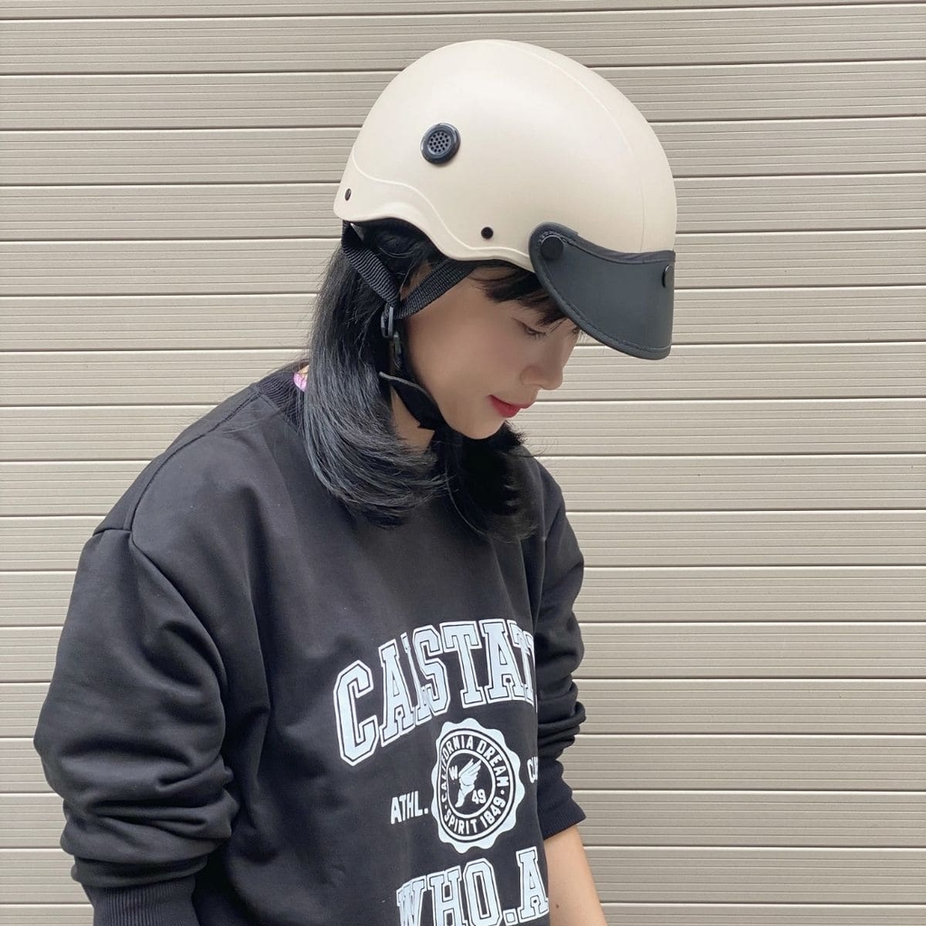 Lưỡi trai đen cá tính – che nắng tốt