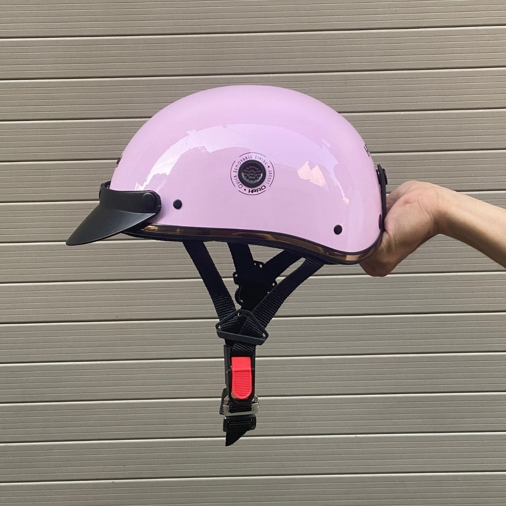 Thiết kế hài hòa, viền đồng nổi bật