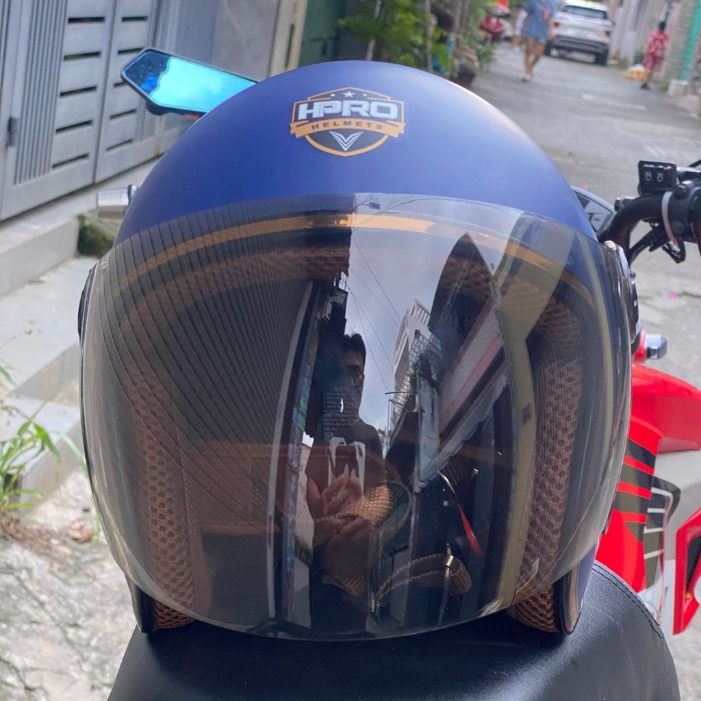 Mặt trước mũ HP04K Xanh Navy có kính trà