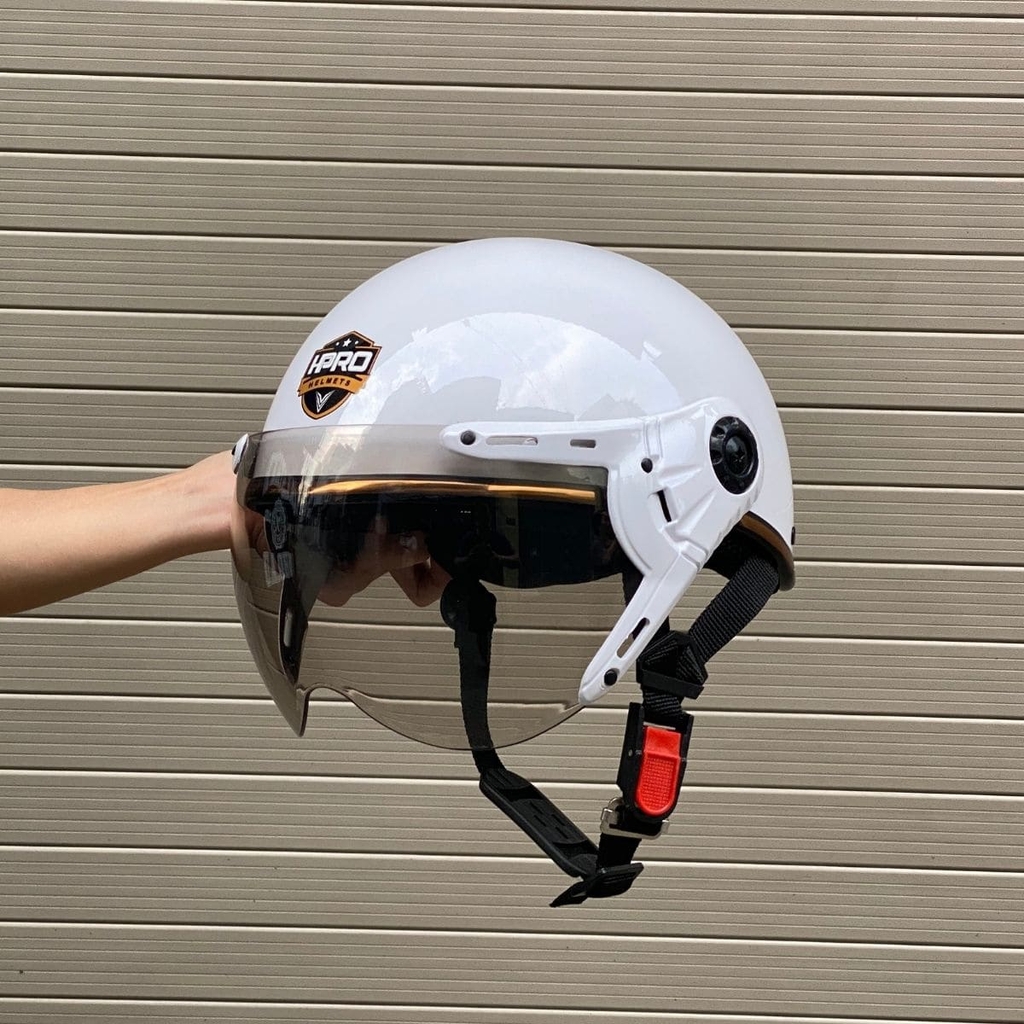 Mặt trước mạnh mẽ, hiện đại