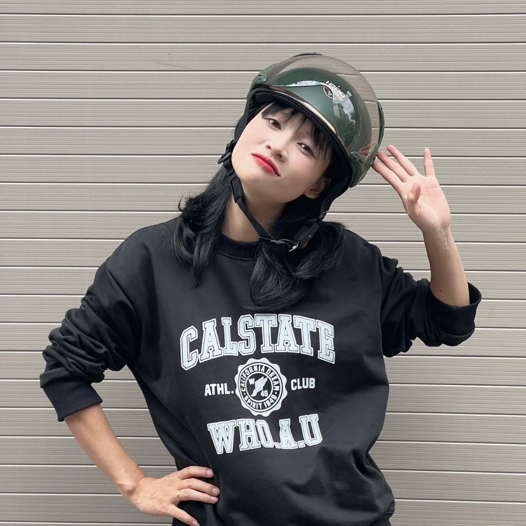 Ảnh thực tế mẫu đội chụp ngoại cảnh