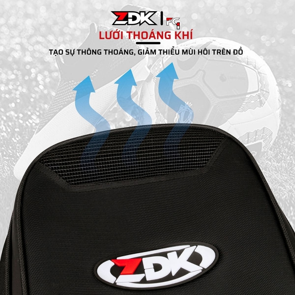 Chất liệu Oxford bền chắc, chống trầy, kháng nước nhẹ