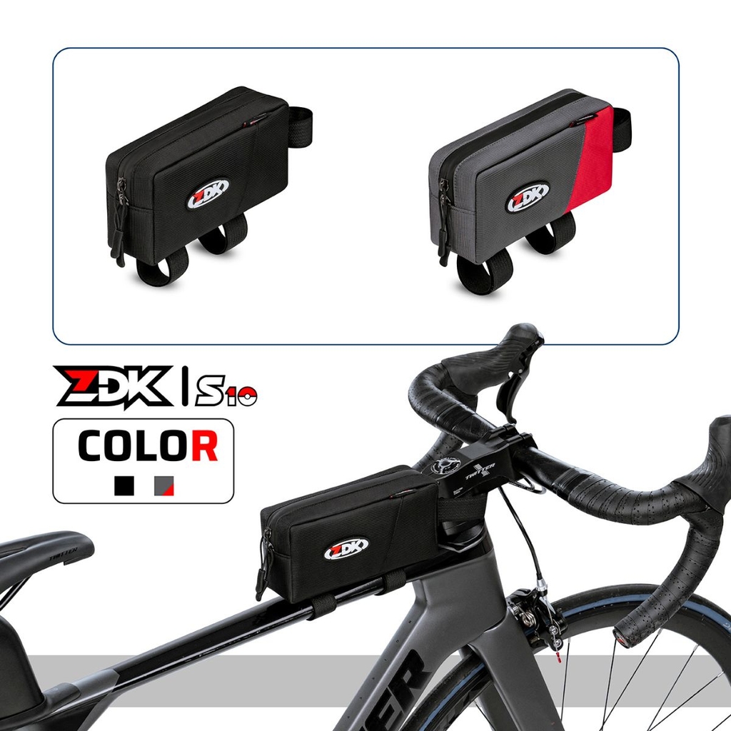 Dây kéo ngược và vải Oxford phủ PU giúp kháng nước tốt