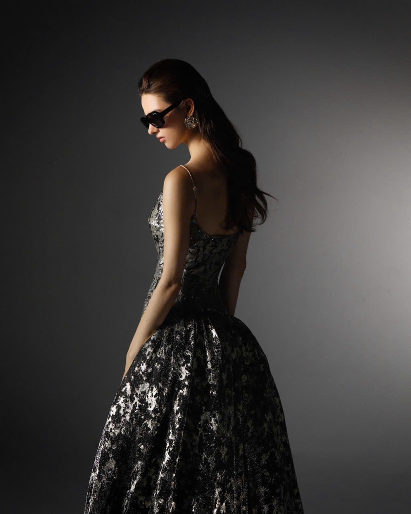 PROVENANCE DRESS