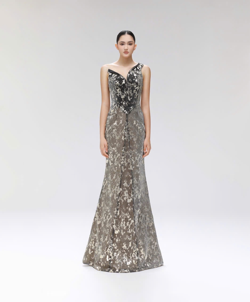 STILLNESS DRESS