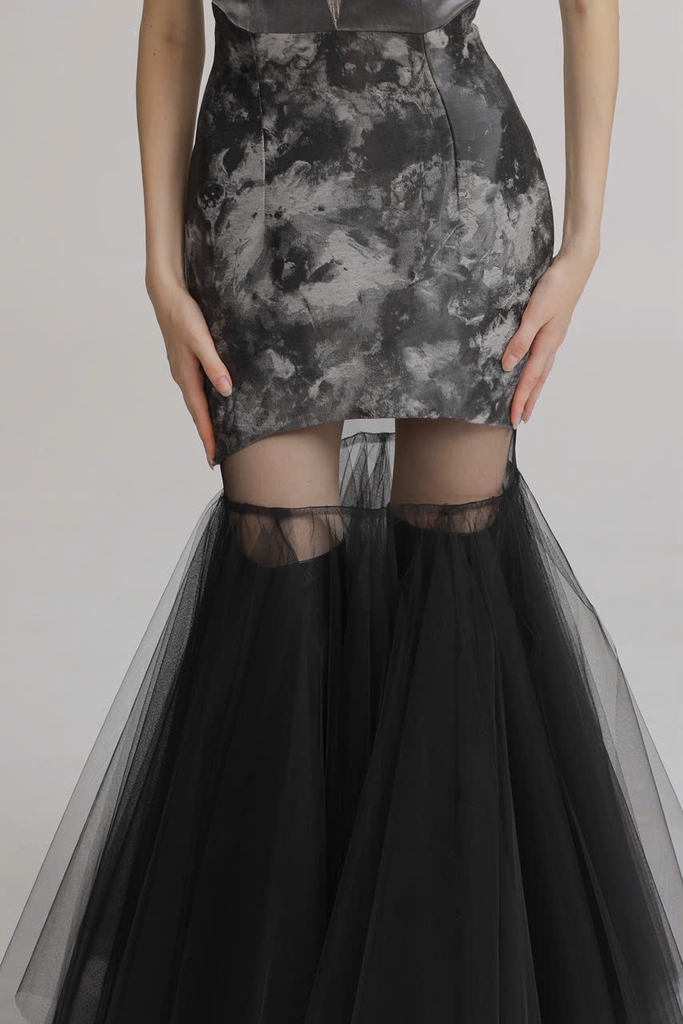 CONVERGENCE SKIRT