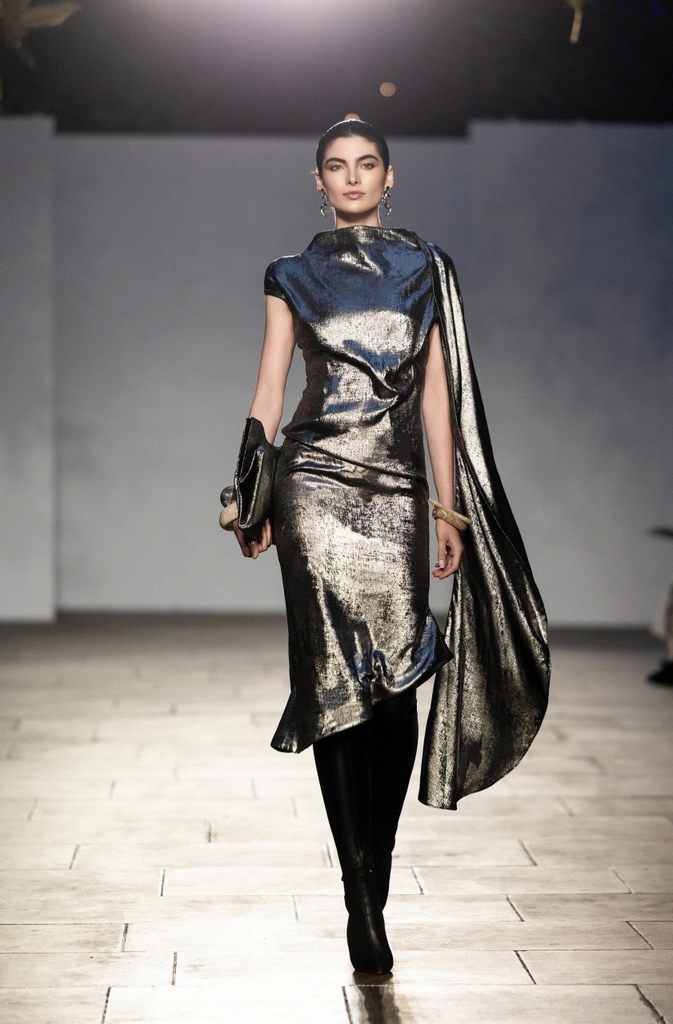 SELENOPHILE DRESS