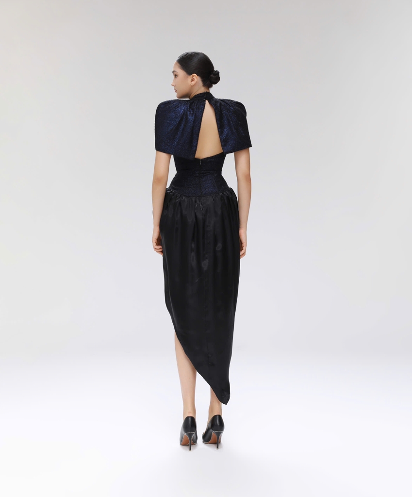 SHEATH DRESS