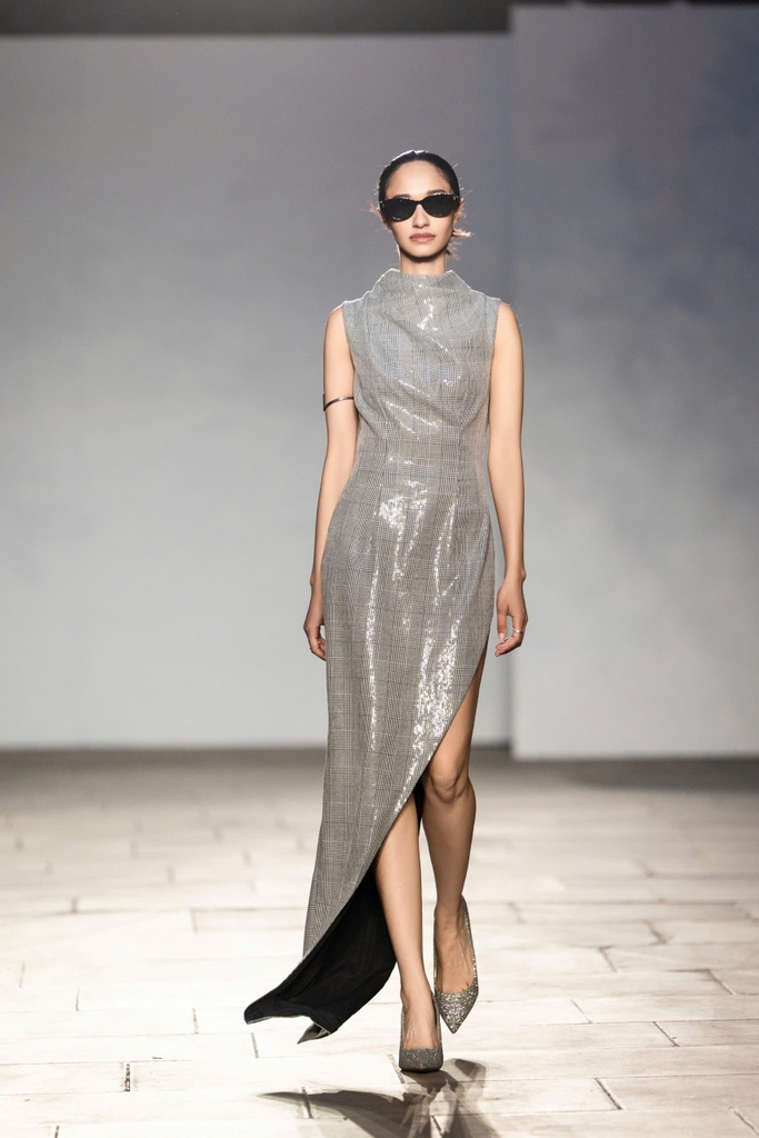 FATHOM DRESS