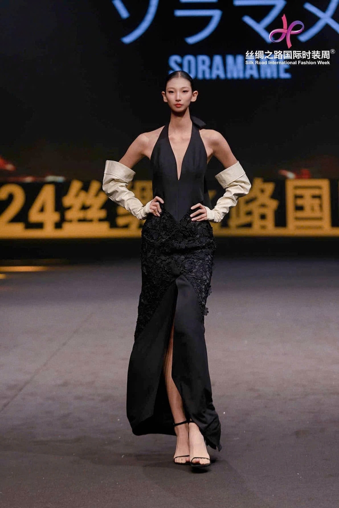 ALLEIA DRESS