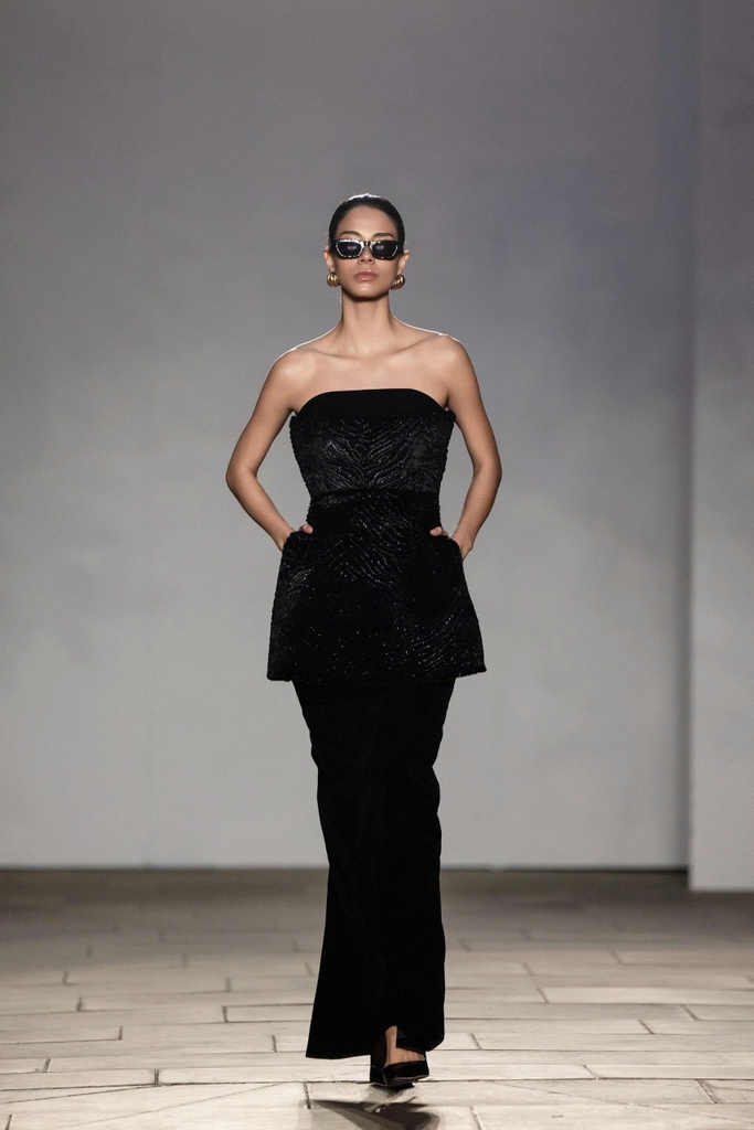 VELVET VAULT DRESS