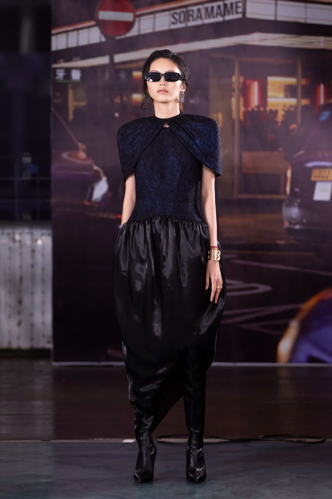 SHEATH OUTERWEAR
