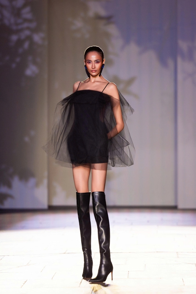 FADE DRESS