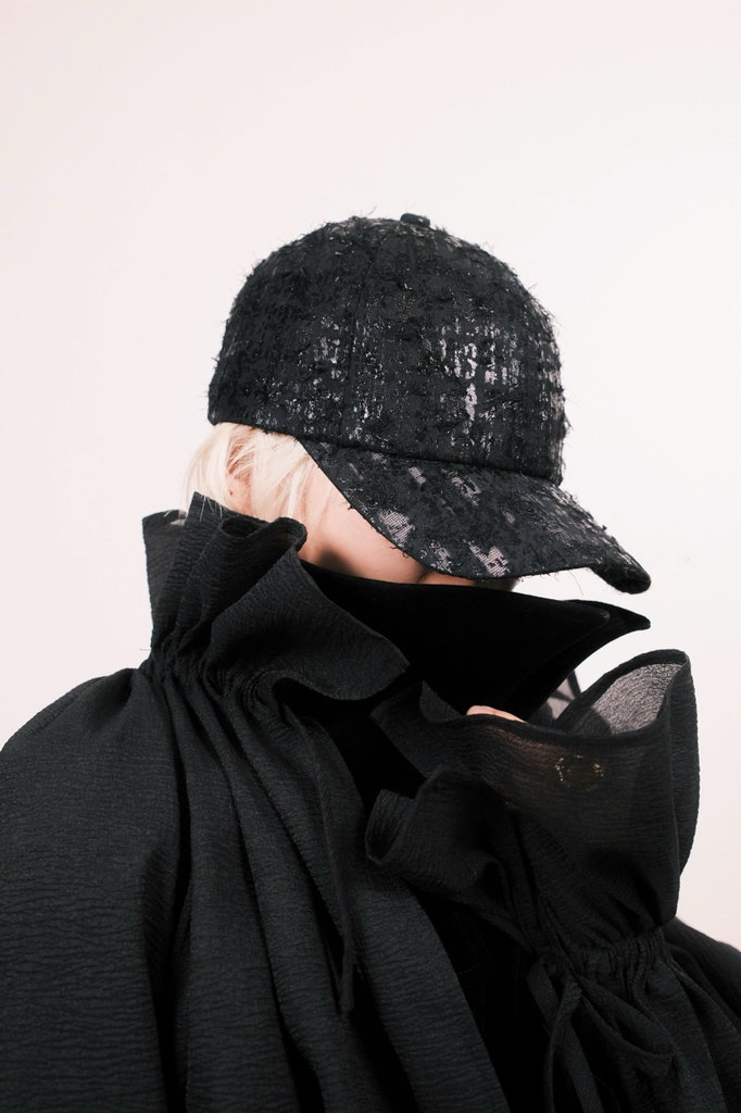 "FRAYED" BASEBALL CAP