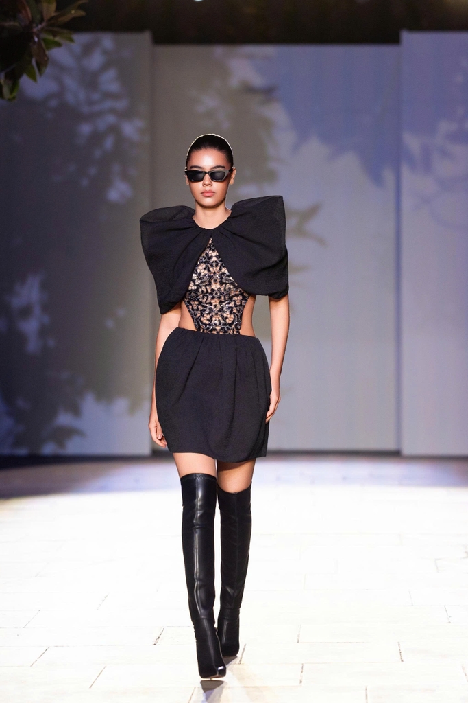 MUTABLE DRESS