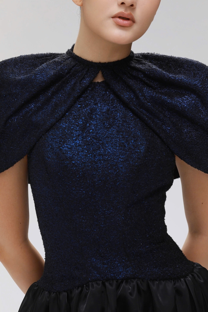 SHEATH OUTERWEAR