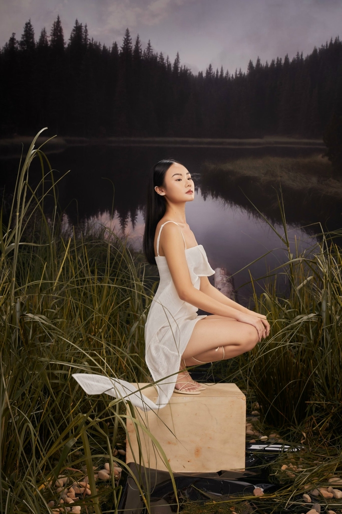 CALLA LILY DRESS