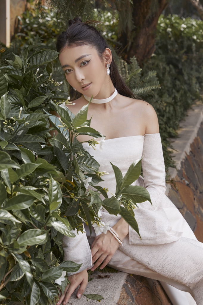SOVEREIGN AO DAI