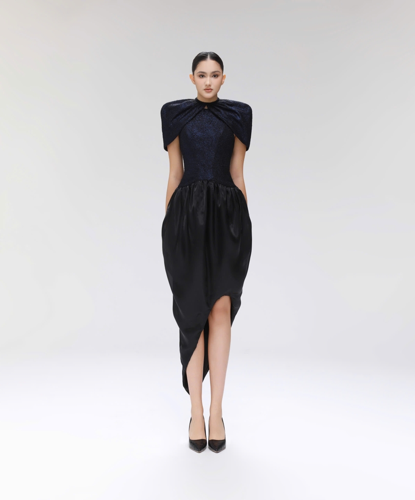 SHEATH DRESS