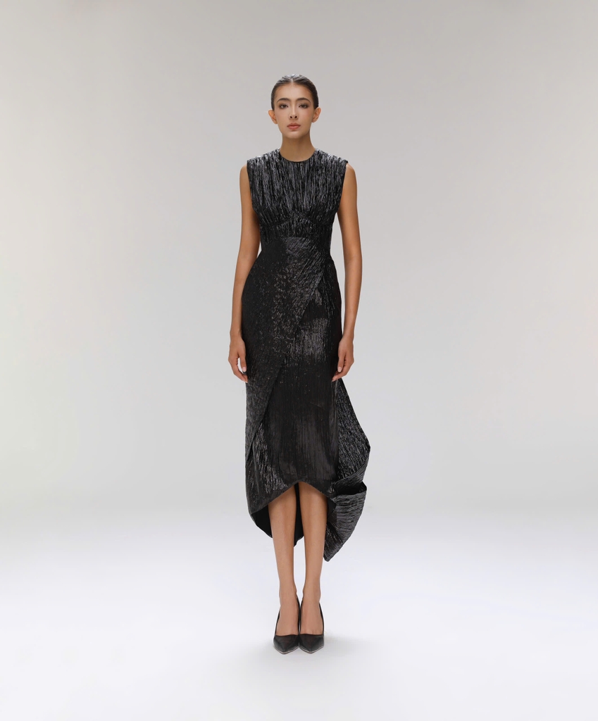 WANDERING DRESS