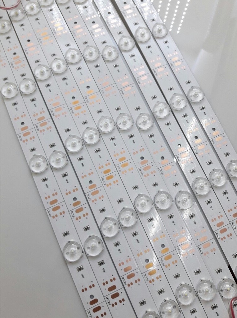 Led thanh tỏa 1m 2 trở ngoài trời , 12 led/thanh. (ánh sáng trắng)