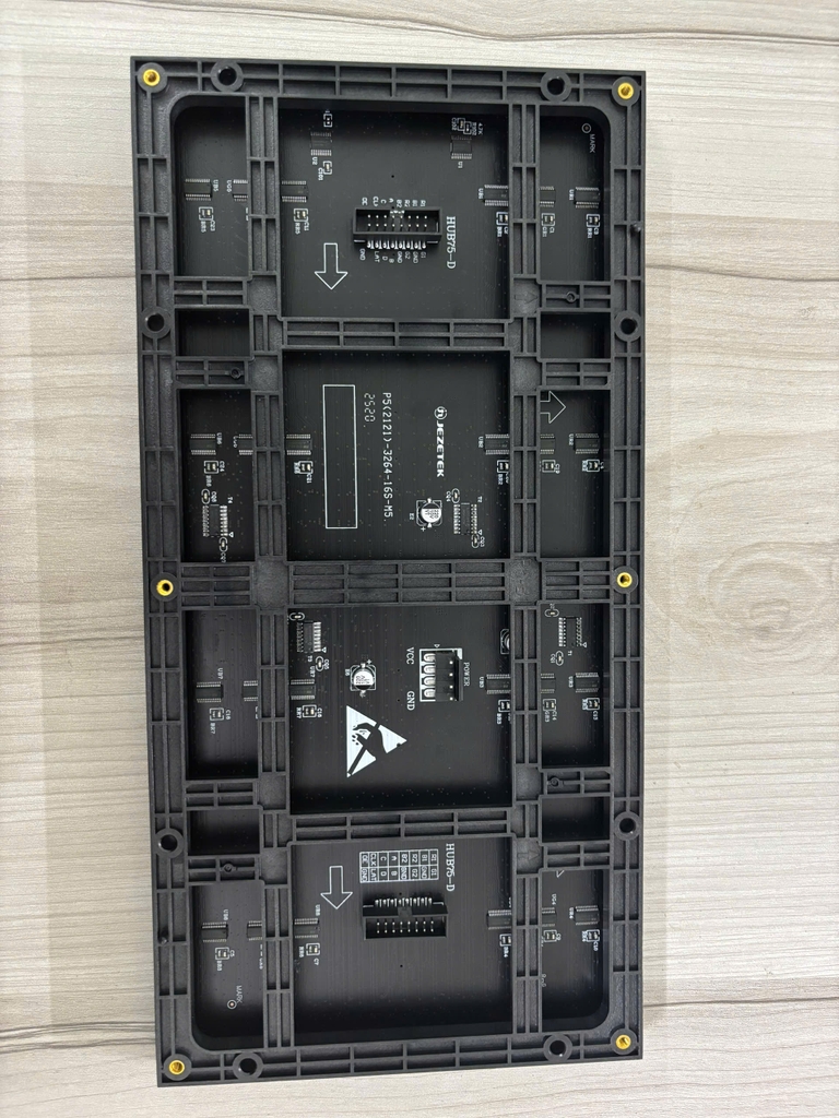 Màn hình LED JEZETEK P5 320x160 trong nhà