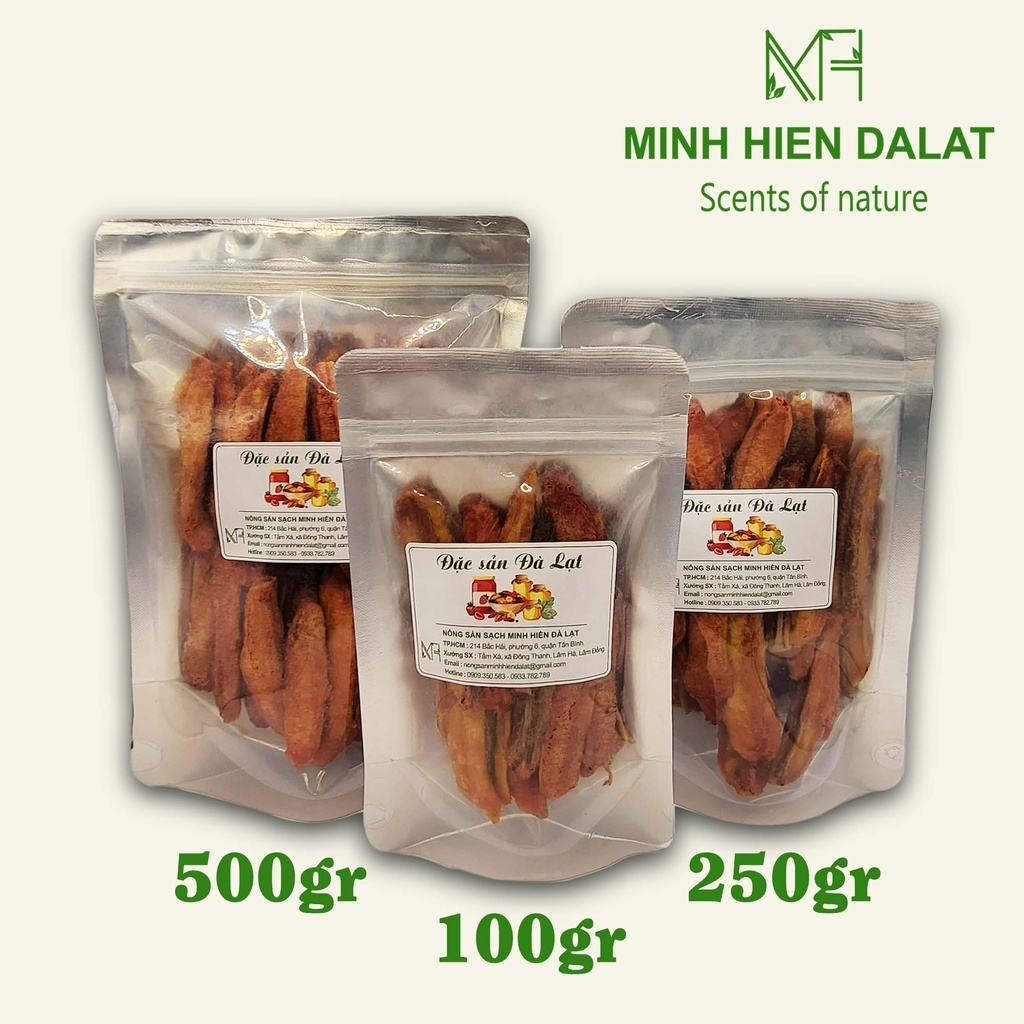 Chuối cắt đôi sấy dẻo không đường.