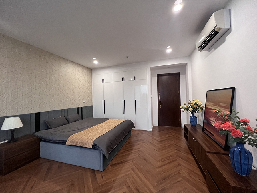 Lake View Building • P401 - 72 Xuân Diệu