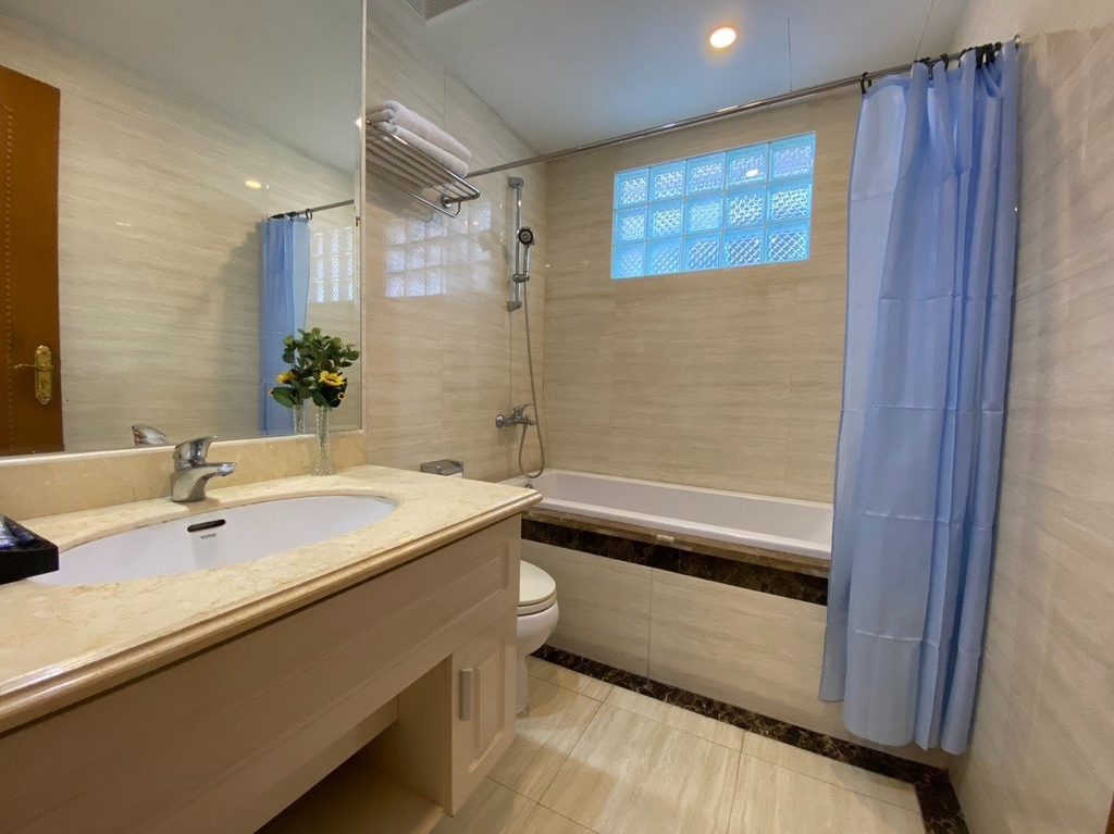 Grand Spring Suite • P701 - 20 Phạm Huy Thông