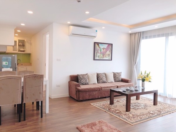 Grand Spring Suite • P402 (Lake Balcony) - 20 Phạm Huy Thông