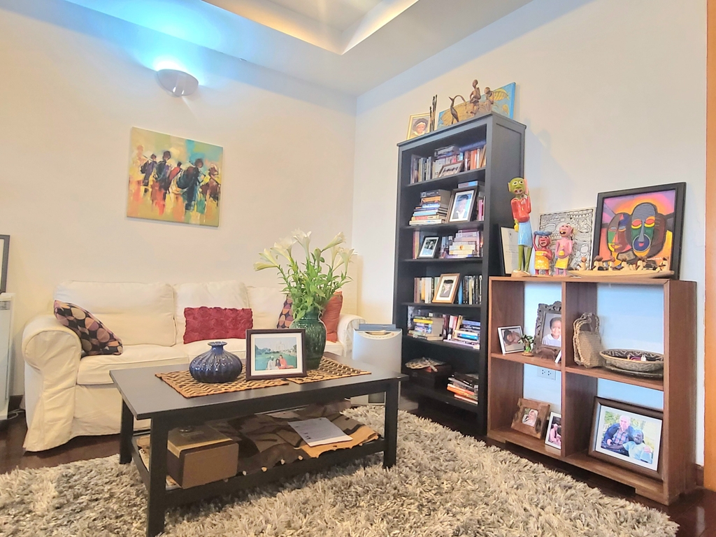 Lake View Building • P601- 72 Xuân Diệu