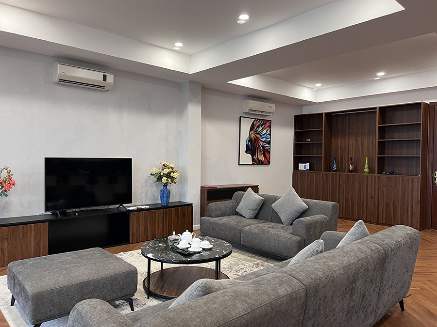 Lake View Building • P401 - 72 Xuân Diệu