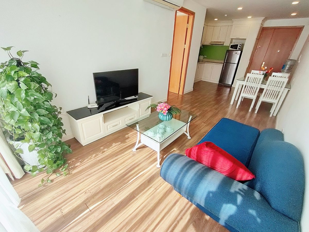 Grand Spring Suite • P603 (Lake Balcony) - 20 Phạm Huy Thông