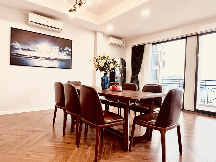 Lake View Building • P401 - 72 Xuân Diệu