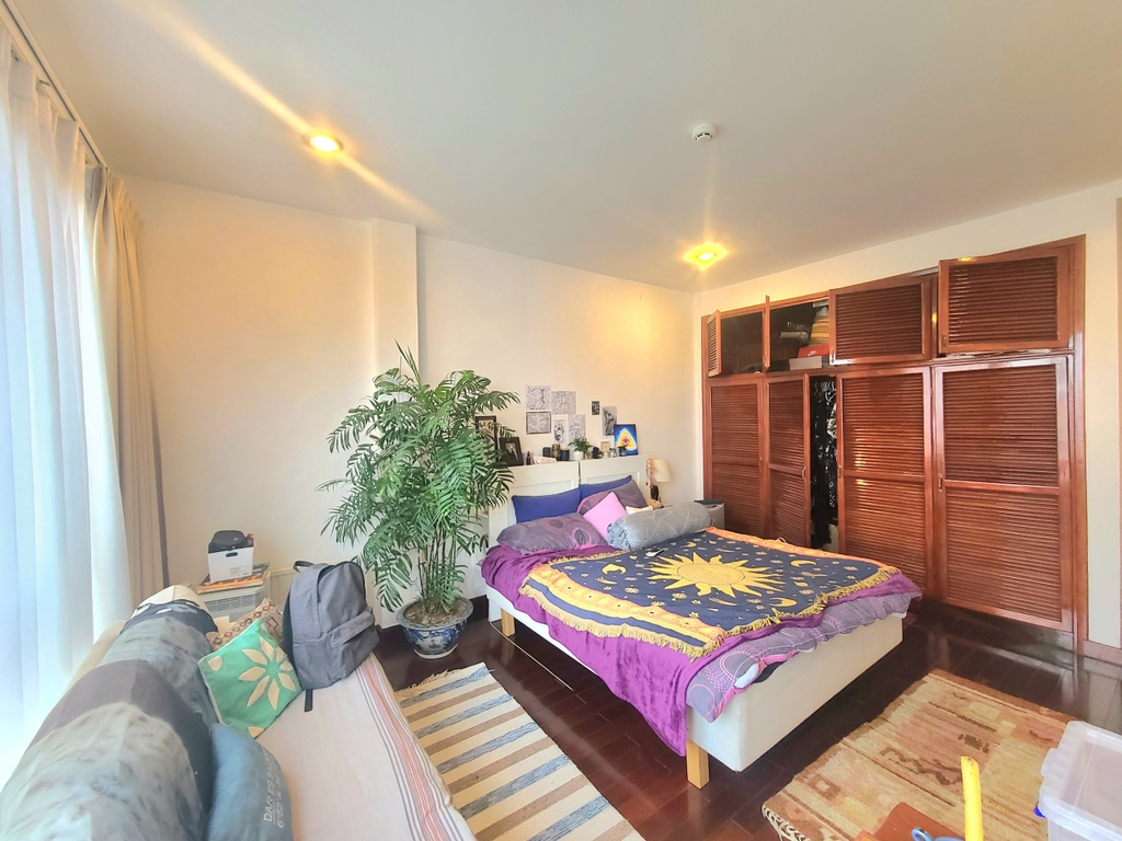 Lake View Building • P601- 72 Xuân Diệu