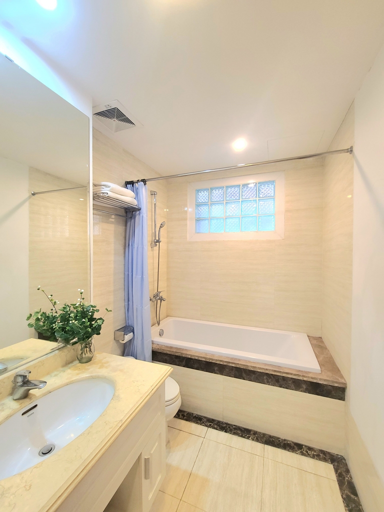 Grand Spring Suite • P501 - 20 Phạm Huy Thông