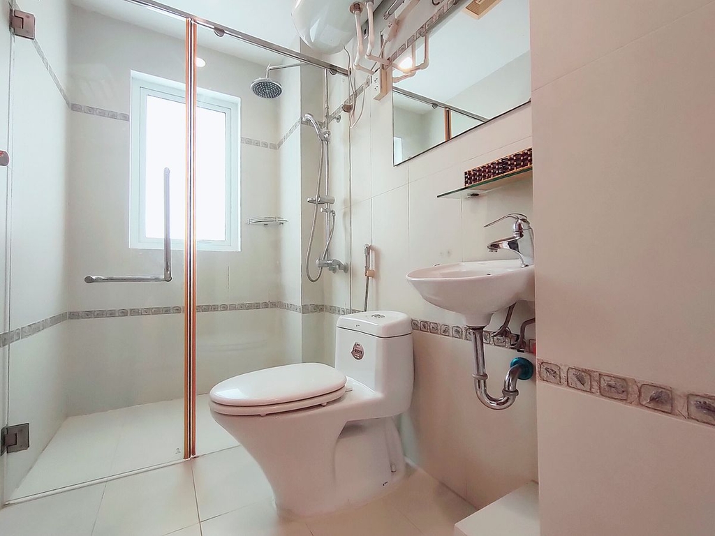 Spring suites • P801 - 109 Mai Hắc Đế