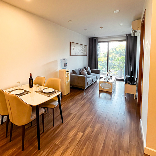 Grand Spring Suite • P402 (Lake Balcony) - 20 Phạm Huy Thông