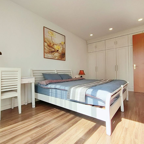 Grand Spring Suite • P202 (Lake Balcony) - 20 Phạm Huy Thông