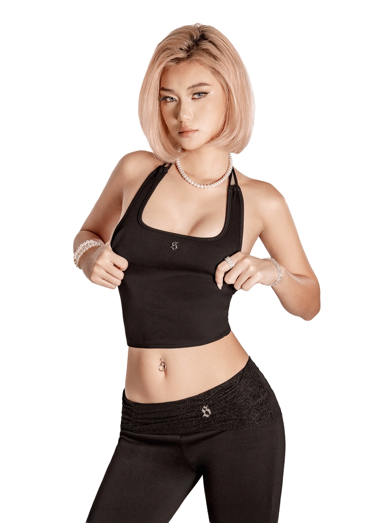 SISTERS Set áo yếm quần lửng lưng lật ánh kim Maisie