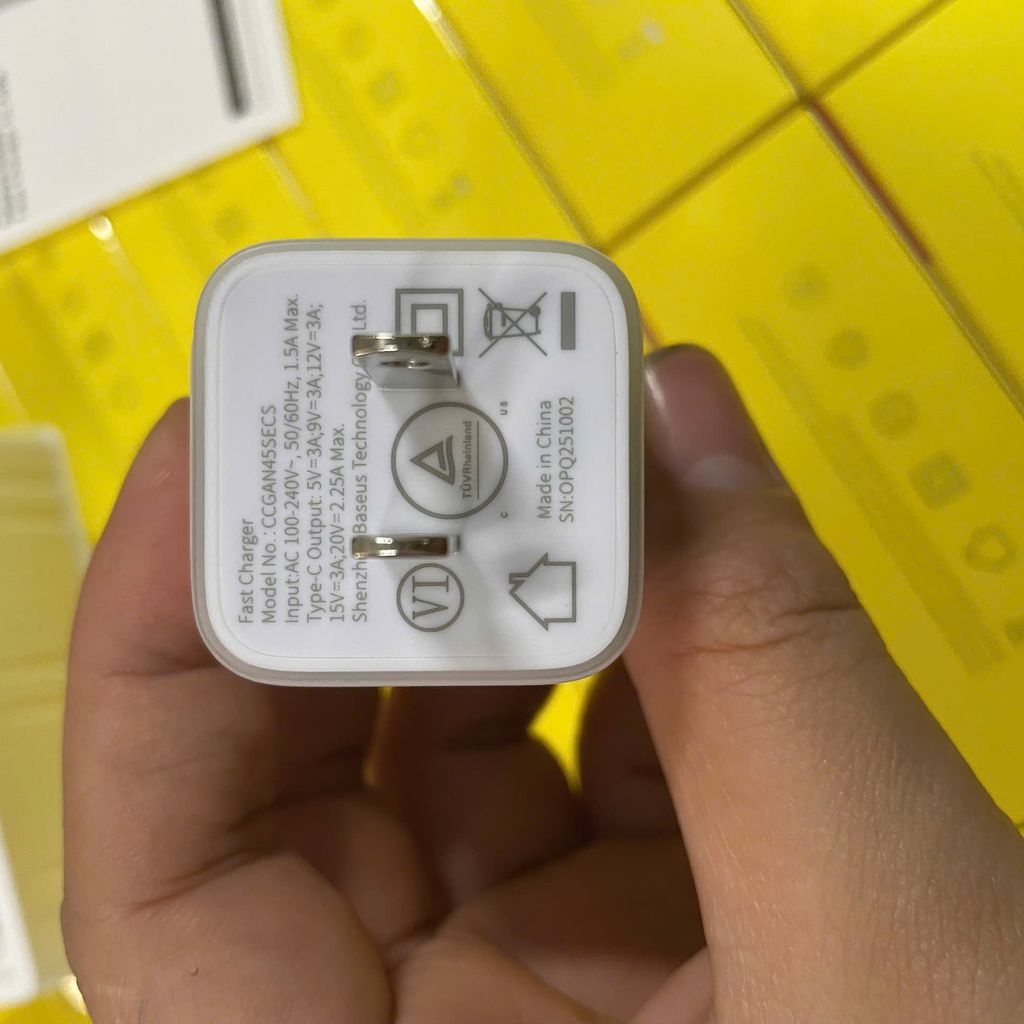 [Instock] Bộ củ + cáp sạc Baseus 45w, công nghệ GAN6 siêu nhỏ gọn (Kho đối tác)