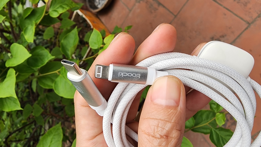 [Instock] Cáp sạc TOOCKI C to L, có kèm sạc Apple Watch (Kho đối tác)