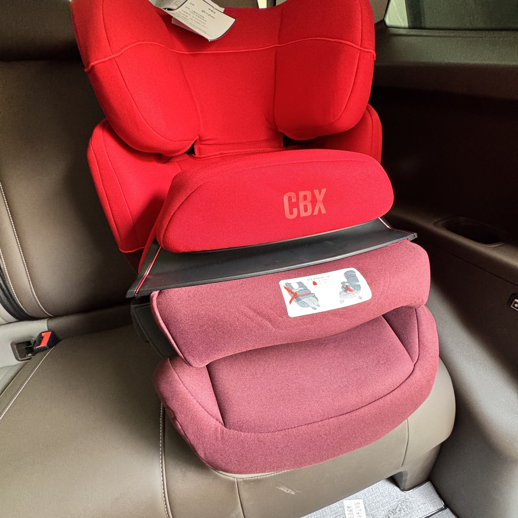[Ghế trẻ em] Thương hiệu Cybex CBX (Đức), cho 9 tháng-12 tuổi, khoá iSOFIX, có thể tháo rời đệm Booster