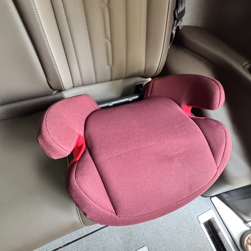 [Ghế trẻ em] Thương hiệu Cybex CBX (Đức), cho 9 tháng-12 tuổi, khoá iSOFIX, có thể tháo rời đệm Booster
