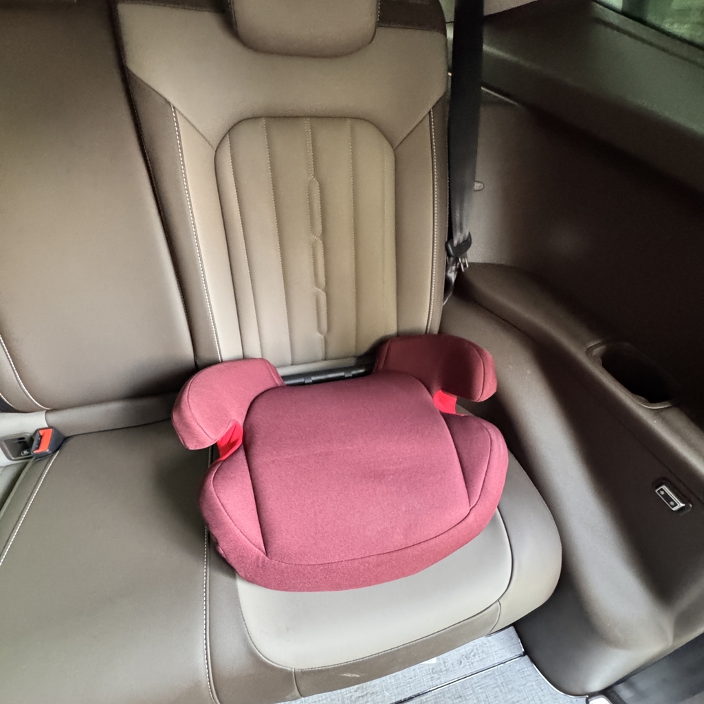 [Ghế trẻ em] Thương hiệu Cybex CBX (Đức), cho 9 tháng-12 tuổi, khoá iSOFIX, có thể tháo rời đệm Booster