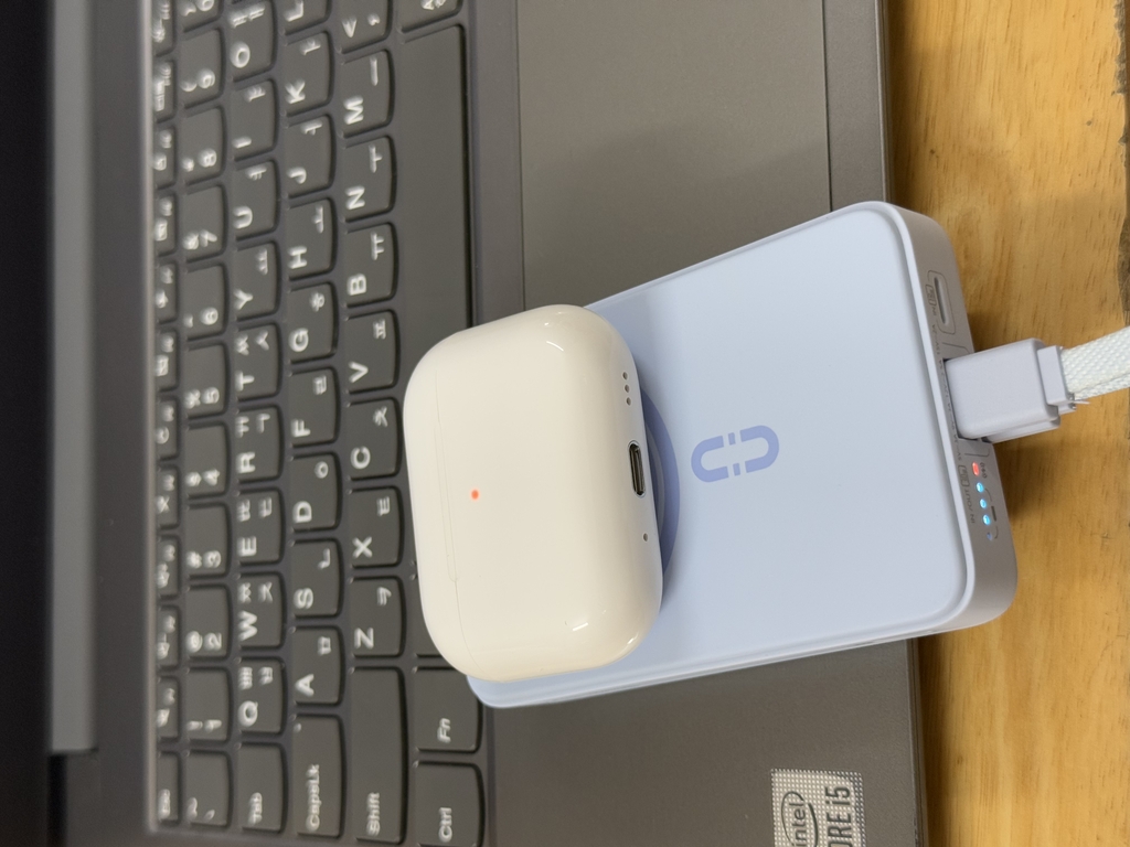 [Instock] PIN DỰ PHÒNG ROMOSS MAGSAFE 10.000MAH 30W, SẠC ĐƯỢC IPOD, SMARTWATCH (Kho đối tác)