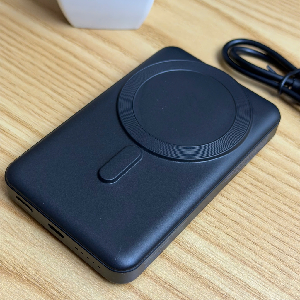 [Instock] Pin dự phòng Press Play 10.000mah, vỏ full nhôm, có Magsafe (Kho đối tác)