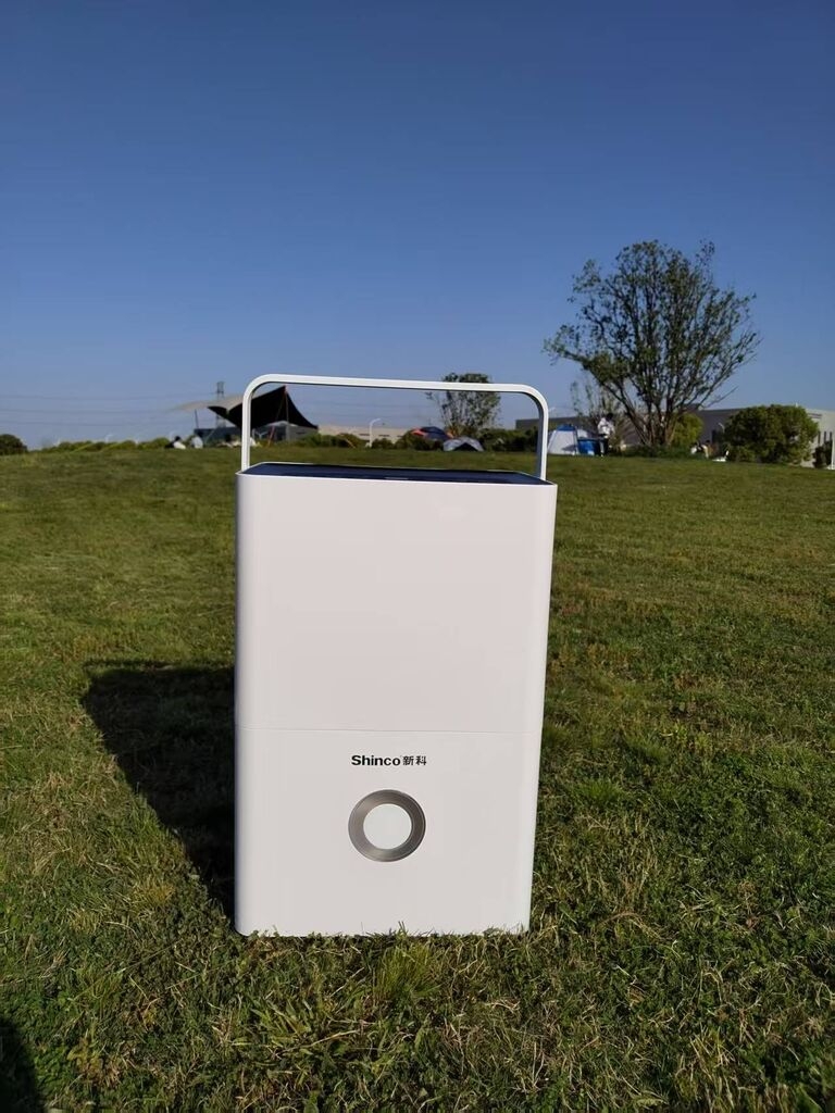 [Instock] Máy hút ẩm Shinco 20L - Kho đối tác