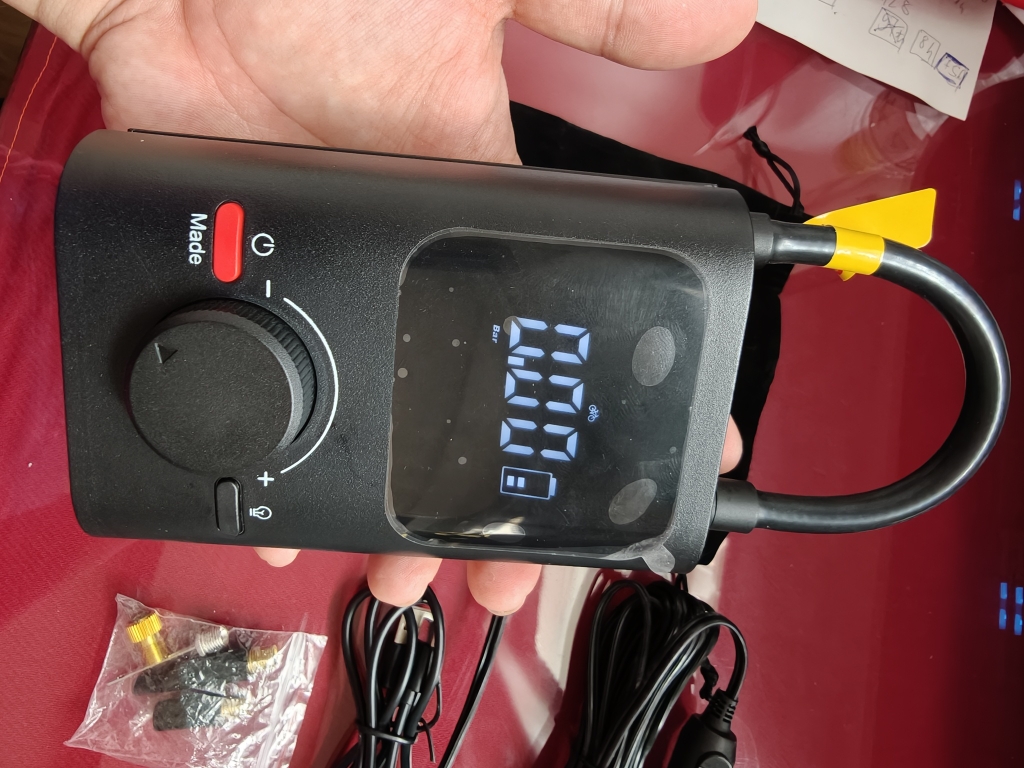[Instock] BƠM CẦM TAY JOYROOM, PIN 5.200mah (Kho đối tác)
