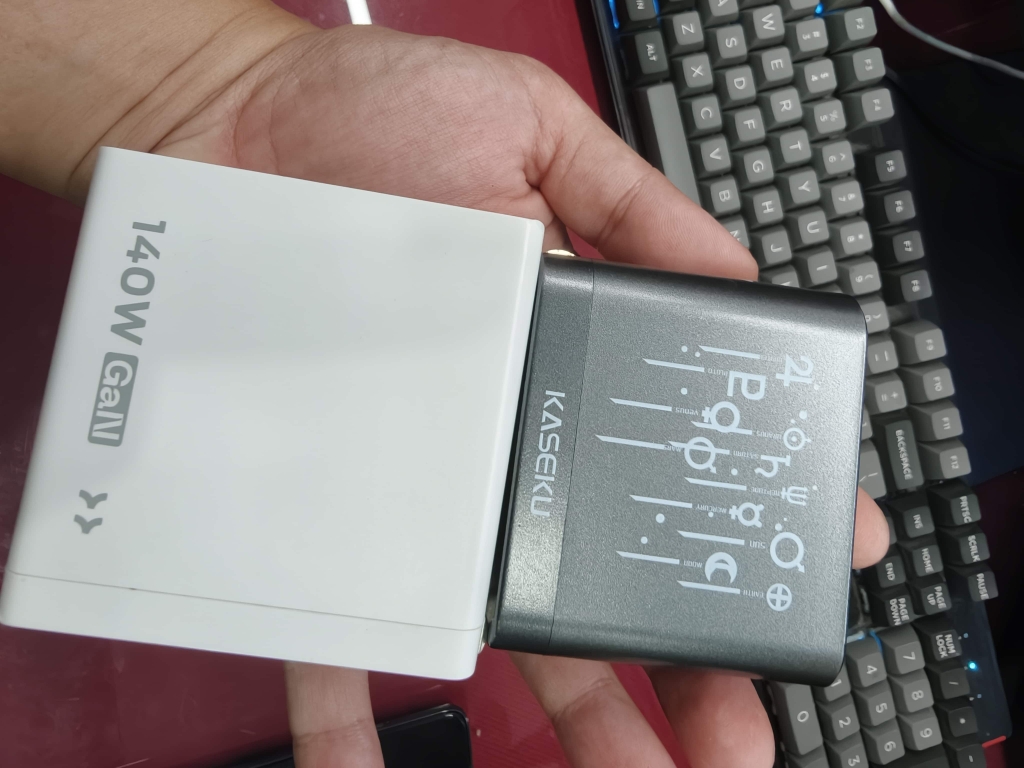 [ Order ] BỘ SẠC GAN KASEKU 140W HỖ TRỢ ĐA CHUẨN SẠC
